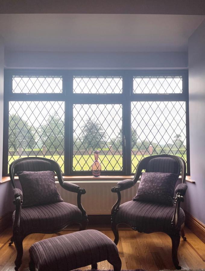 Greenfields Country House Latton Exterior photo